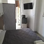 Ganaj Corso Italia 89