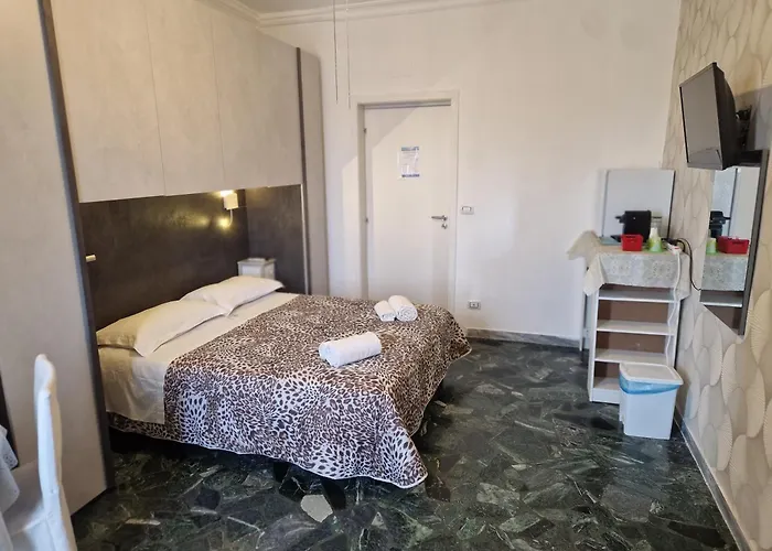 Bed & Breakfast Ganaj - Corso Italia 89 - 3*